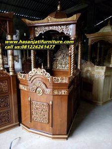 Mimbar Khutbah Masjid Ukiran Klasik Kayu Jati